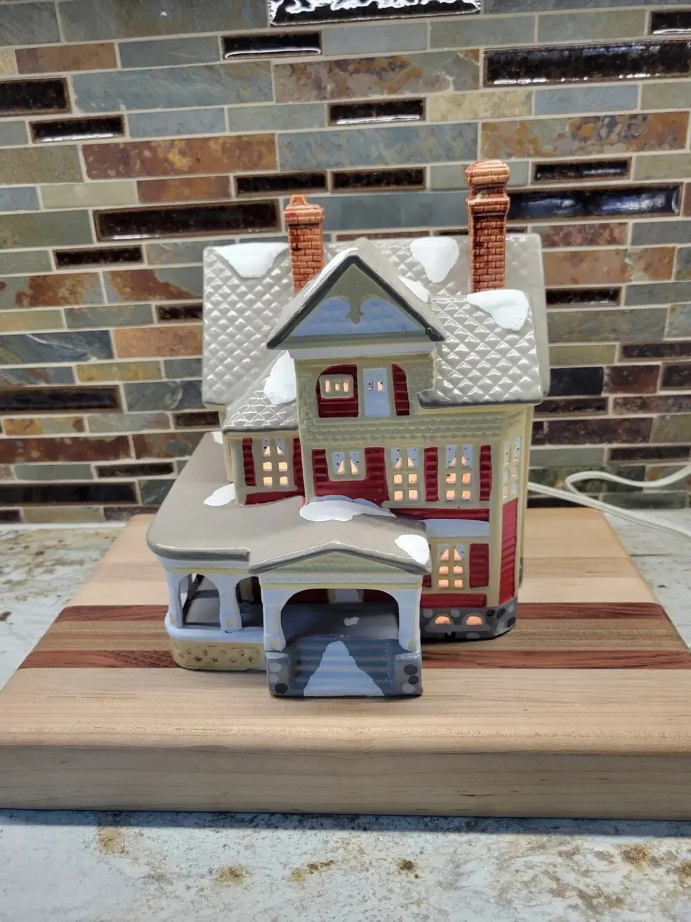 Vintage Department 56 Snow Village 1988 Kenwood House Original Cord & Box